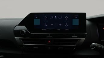 Citroen e-C4 SHINE PLUS