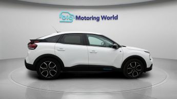 Citroen e-C4 SHINE PLUS