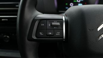 Citroen e-C4 SHINE PLUS