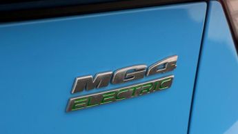 MG MG4 SE