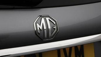 MG MG5 EXCLUSIVE