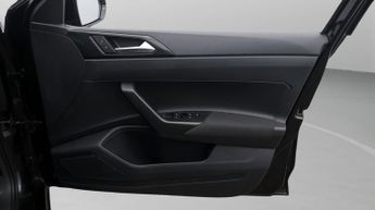 Volkswagen Polo LIFE TSI DSG