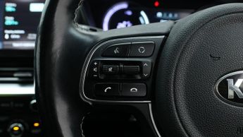 Kia Niro 4 PLUS