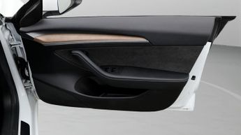 Tesla Model 3 MODEL 3