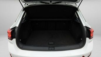 Volkswagen T-Roc LIFE TSI DSG