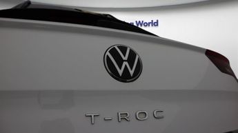 Volkswagen T-Roc LIFE TSI DSG