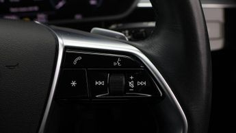 Audi e-tron QUATTRO SPORT