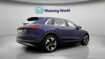 Audi e-tron QUATTRO SPORT