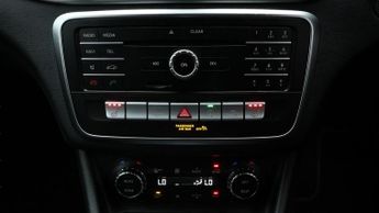 Mercedes-Benz GLA GLA 180 AMG LINE EDITION