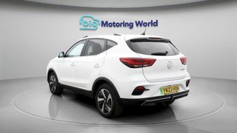 MG MG ZS TROPHY CONNECT