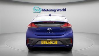 Hyundai IONIQ SE CONNECT