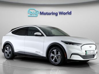 Ford Mustang Mach-E BASE