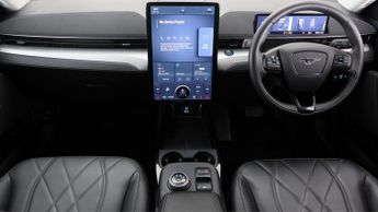 Ford Mustang Mach-E BASE