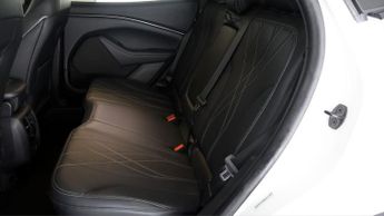 Ford Mustang Mach-E BASE