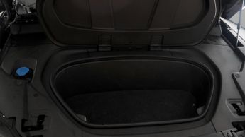 Volvo XC40 RECHARGE PLUS