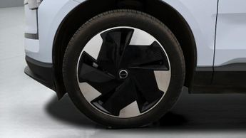 Volvo EX30 PLUS