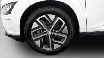 Hyundai KONA PREMIUM