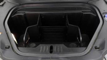 Ford Mustang Mach-E BASE