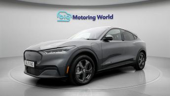 Ford Mustang Mach-E BASE