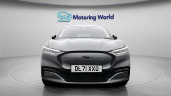 Ford Mustang Mach-E BASE