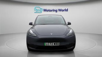 Tesla Model Y PERFORMANCE AWD