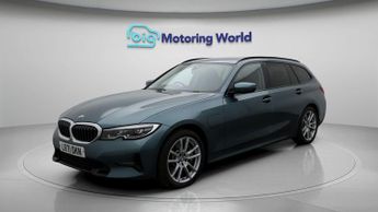 BMW 3 Series 330E SPORT PRO