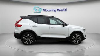 Volvo XC40 RECHARGE PRO TWIN AWD