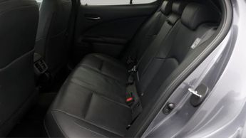 Lexus UX 300E