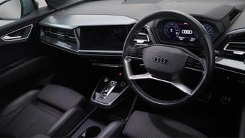 Audi Q4 e-tron S LINE