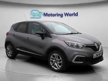 Renault Captur ICONIC TCE