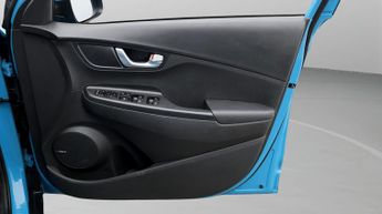 Hyundai KONA PREMIUM