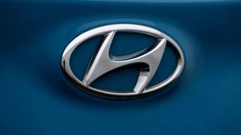 Hyundai KONA PREMIUM