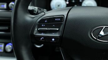 Hyundai KONA PREMIUM