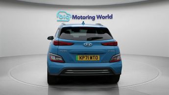 Hyundai KONA PREMIUM