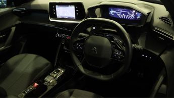 Peugeot E-2008 ALLURE PREMIUM PLUS
