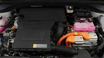 Hyundai IONIQ SE CONNECT