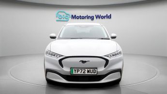 Ford Mustang Mach-E BASE