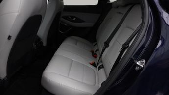 Jaguar E-PACE R-DYNAMIC SE