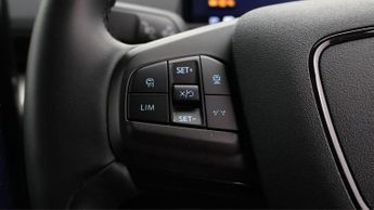 Ford Mustang Mach-E BASE