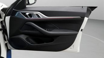 BMW i4 EDRIVE40 SPORT