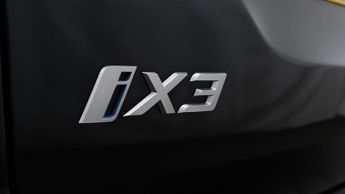 BMW iX3 M SPORT
