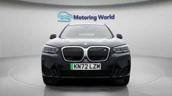 BMW iX3 M SPORT
