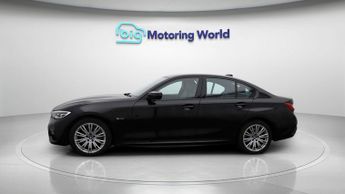 BMW 3 Series 330E M SPORT