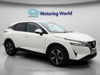 Nissan Qashqai DIG-T N-CONNECTA DCT