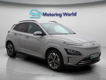 Hyundai KONA PREMIUM