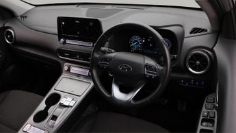 Hyundai KONA PREMIUM