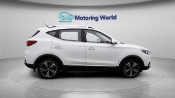 MG MG ZS EXCLUSIVE
