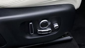 Land Rover Range Rover Velar R-DYNAMIC HSE