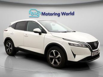 Nissan Qashqai DIG-T N-CONNECTA DCT