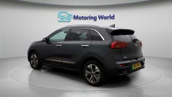Kia Niro 4 PLUS